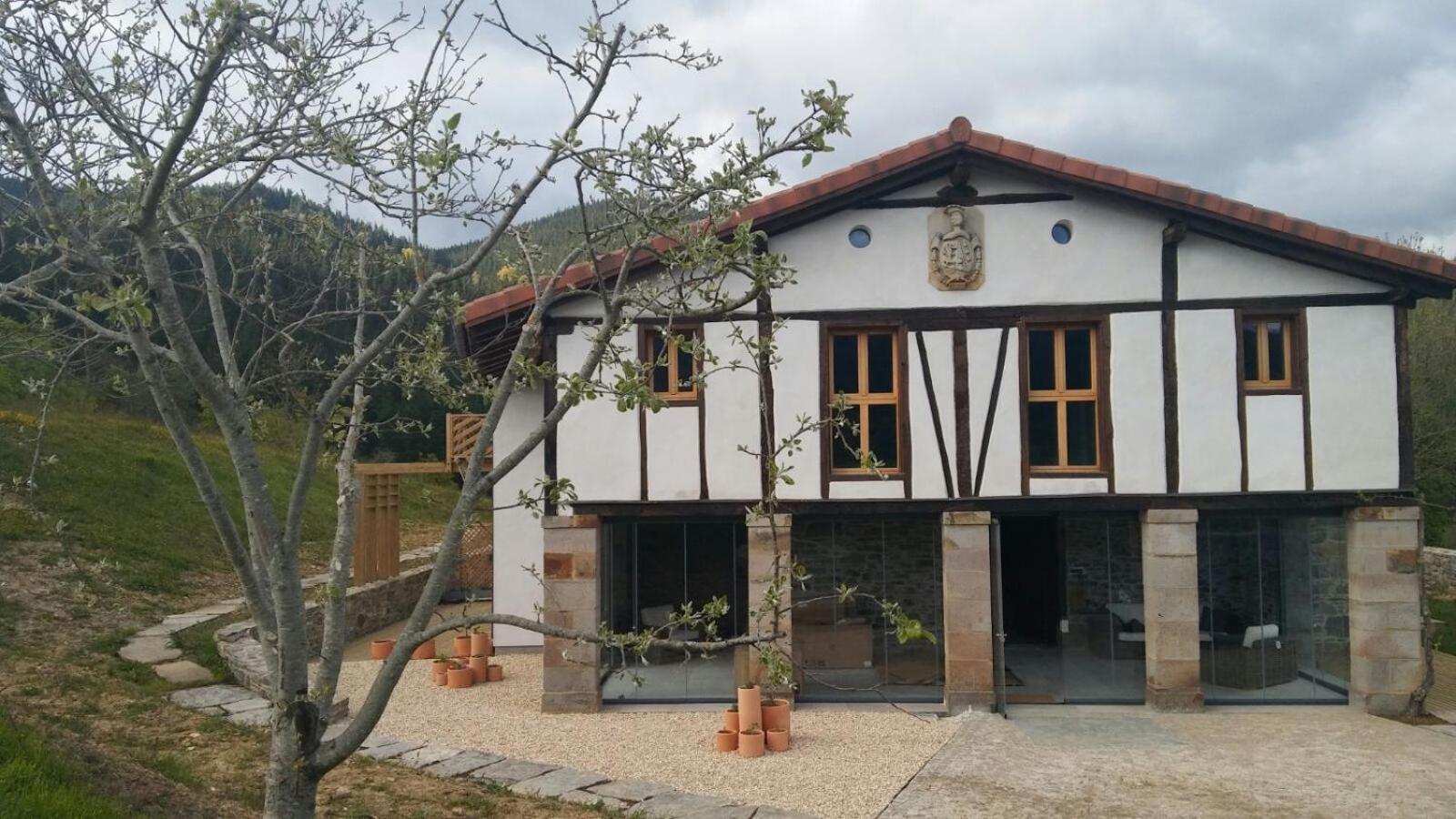 בית הארחה ברגרה 	Izal Landetxea מראה חיצוני תמונה